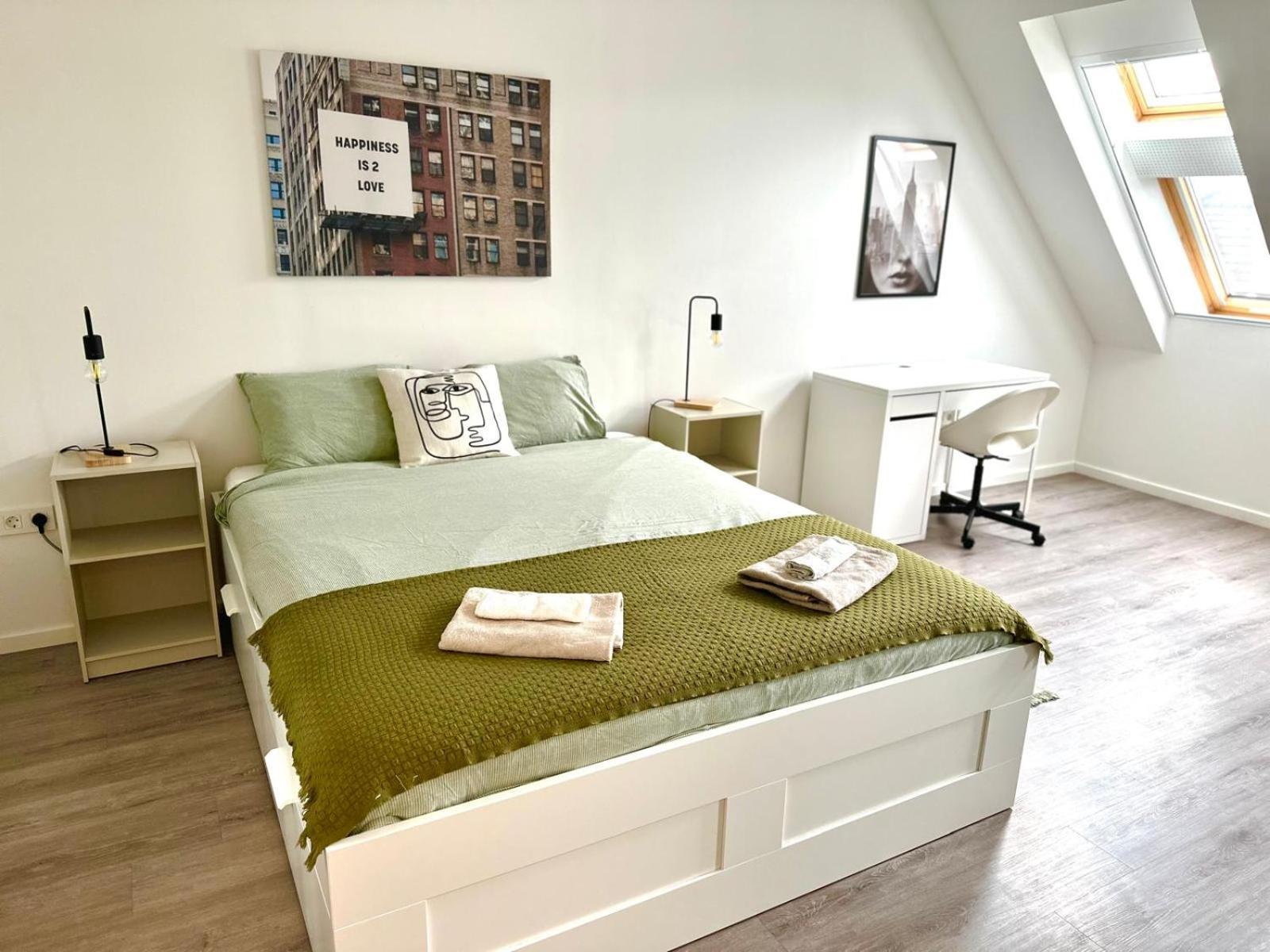 Palace Quarter 2 Peaceful Modern Central Top Floor Apartment Budapeste Exterior foto